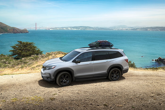 2022 honda pilot touring with running boards